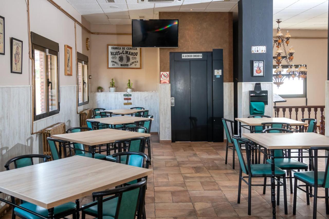 Hostal El Trillero Alcañiz Exteriör bild