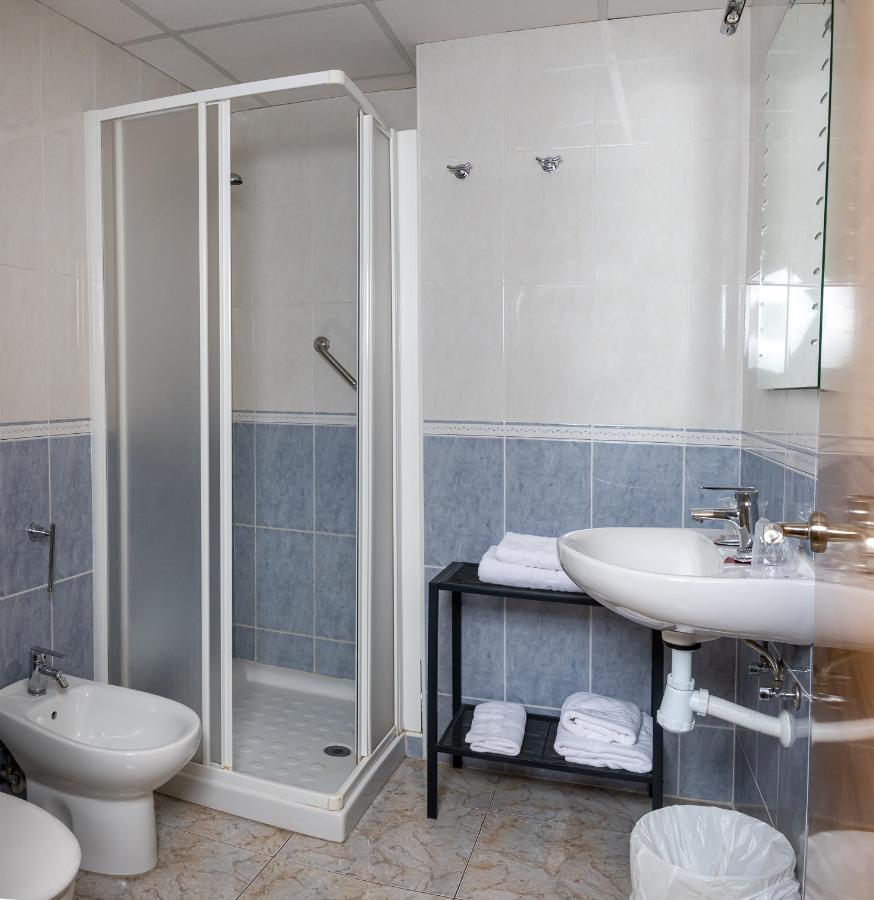 Hostal El Trillero Alcañiz Exteriör bild